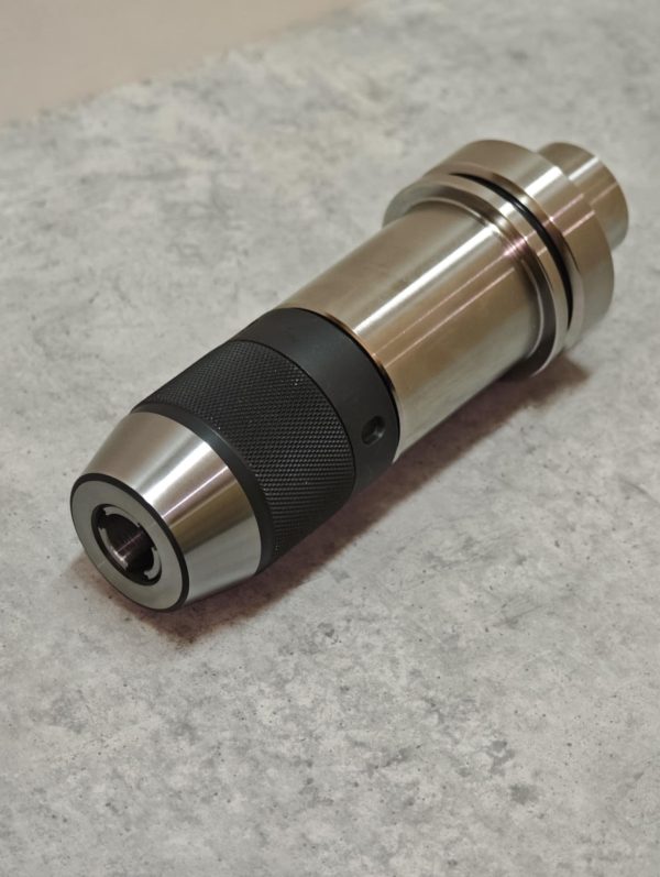 cnc tokmány hsk 63 f apu elölnézet